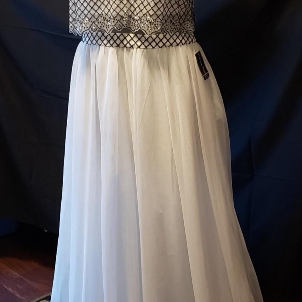 Halter Glitter Beaded Overlay Illusion Waist Gown